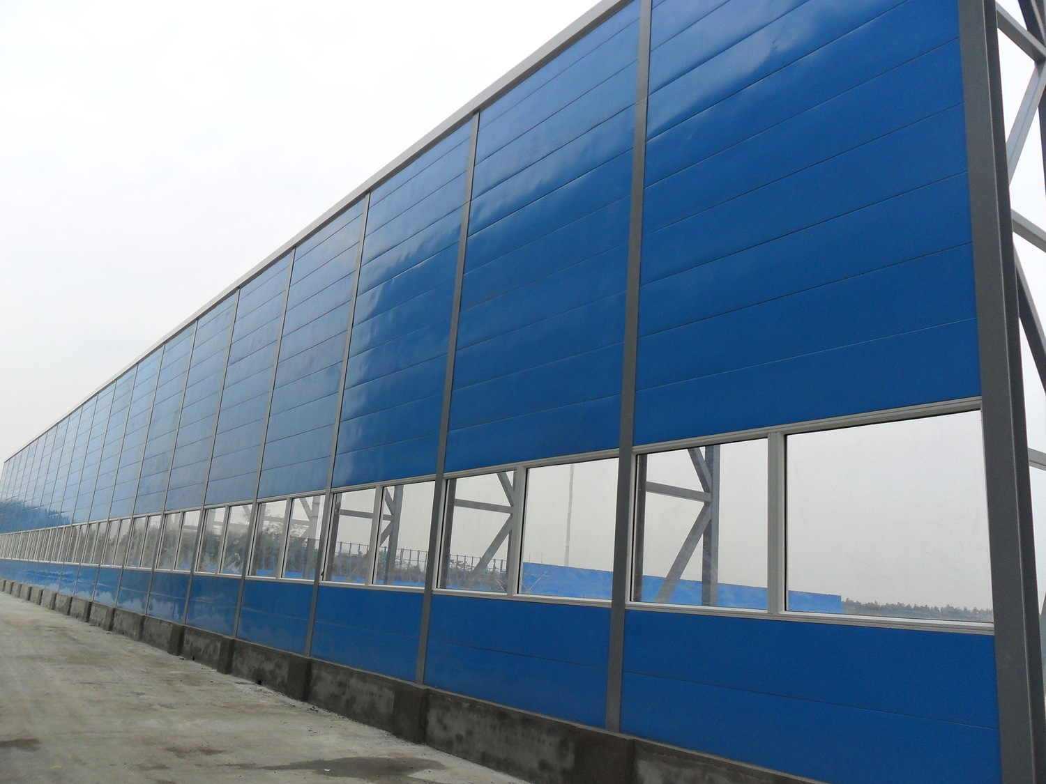 化工厂内隔声屏障